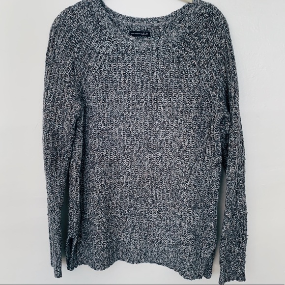 American Eagle Outfitters Sweaters - AE Soft Knit Grey Lightweight Sweater